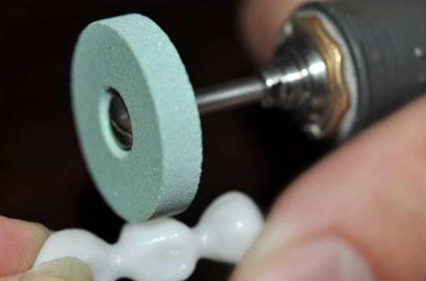 Achieving a High Polish on Zirconia: The Role of Diamond Stones in Dental Restorations